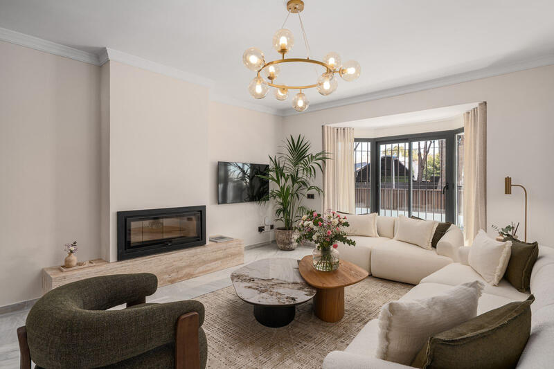 6 soverom Villa til salgs