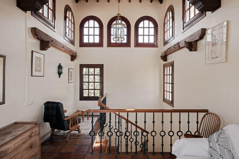 6 Schlafzimmer Landhaus zu verkaufen