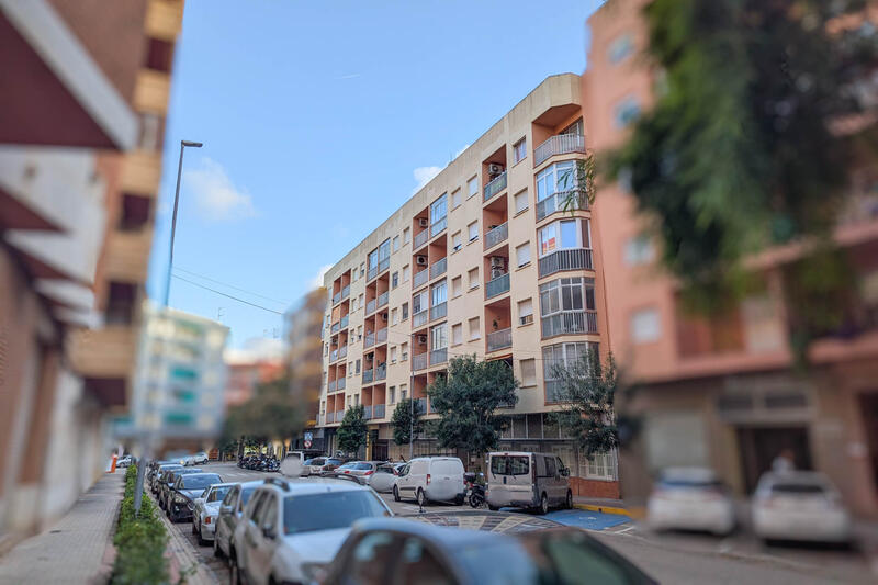 Apartamento en venta en Denia, Alicante