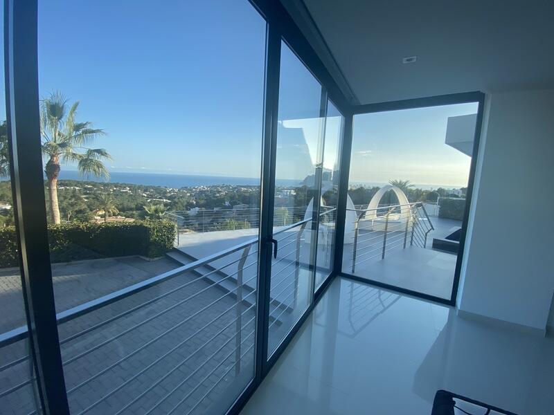 5 bedroom Villa for sale