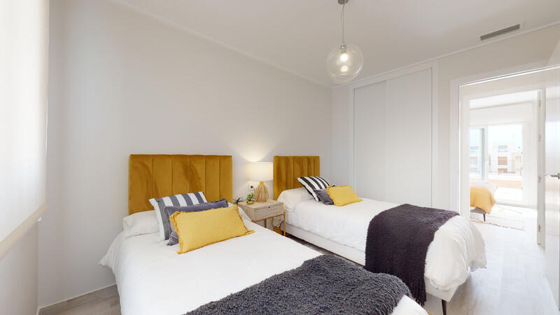 3 bedroom Townhouse for sale