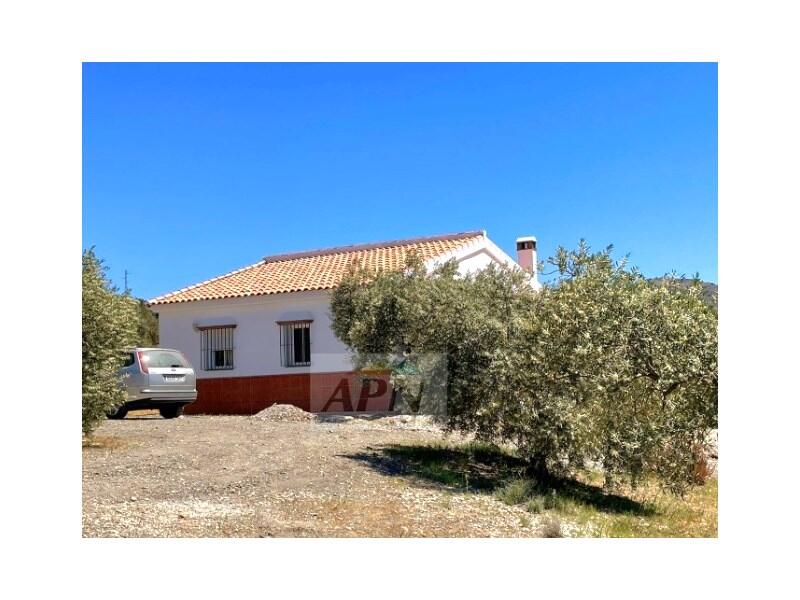 3 bedroom Country House for sale