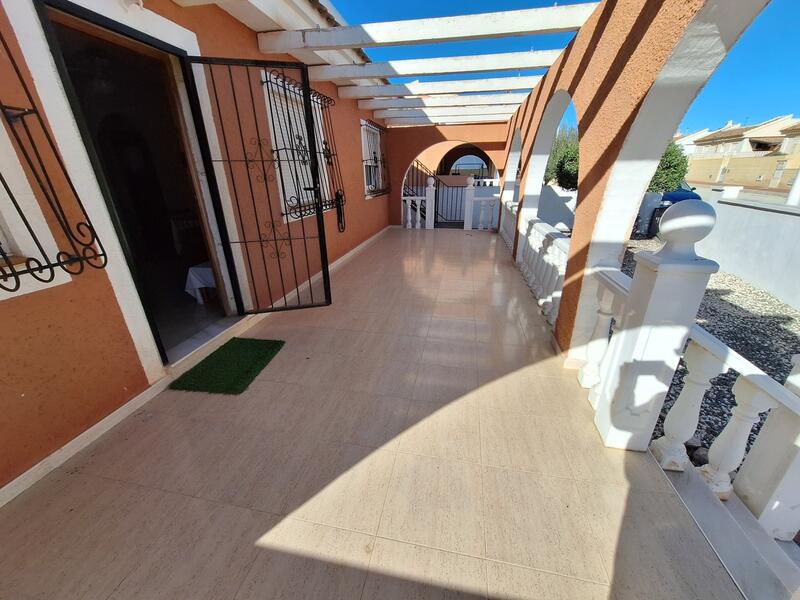 2 Cuarto Villa en venta