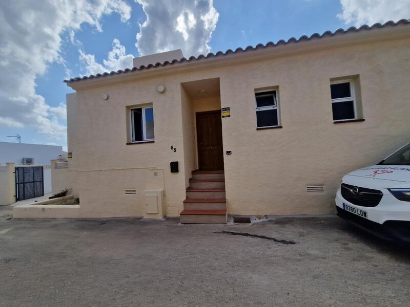 3 Cuarto Villa en venta