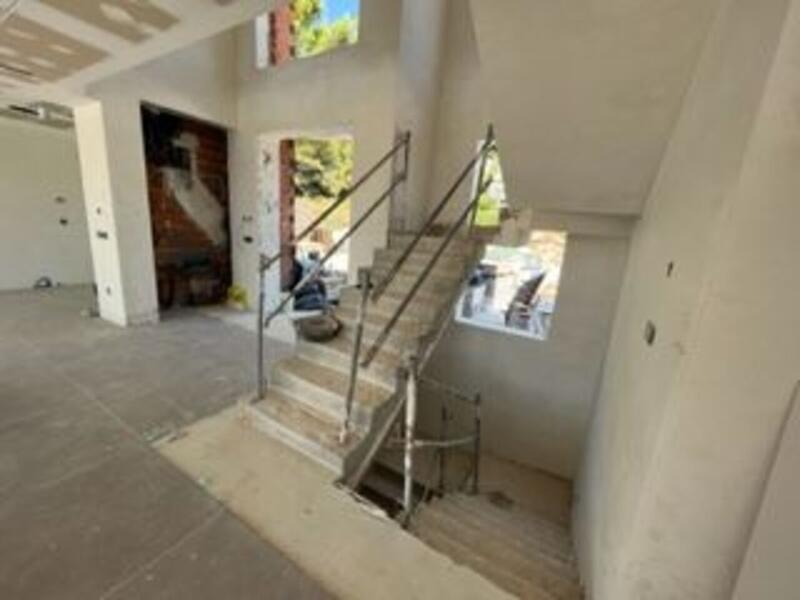 5 bedroom Villa for sale