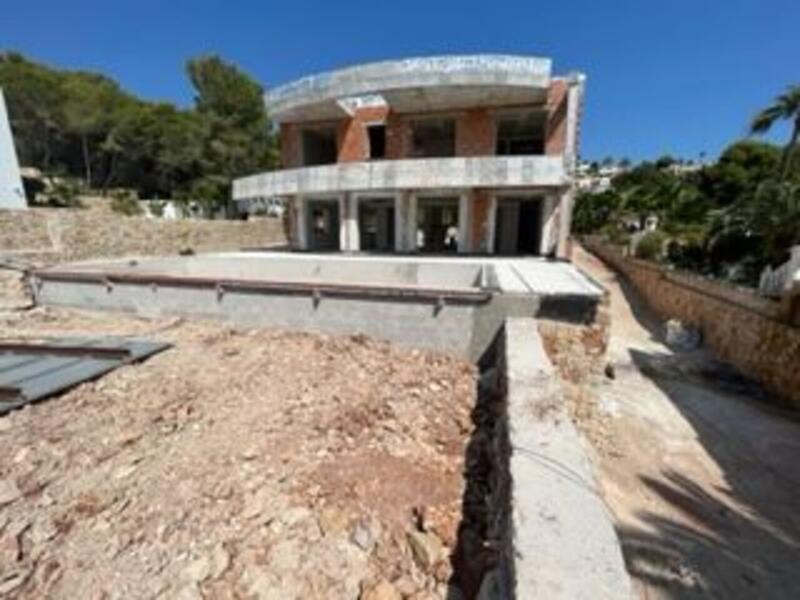 5 bedroom Villa for sale