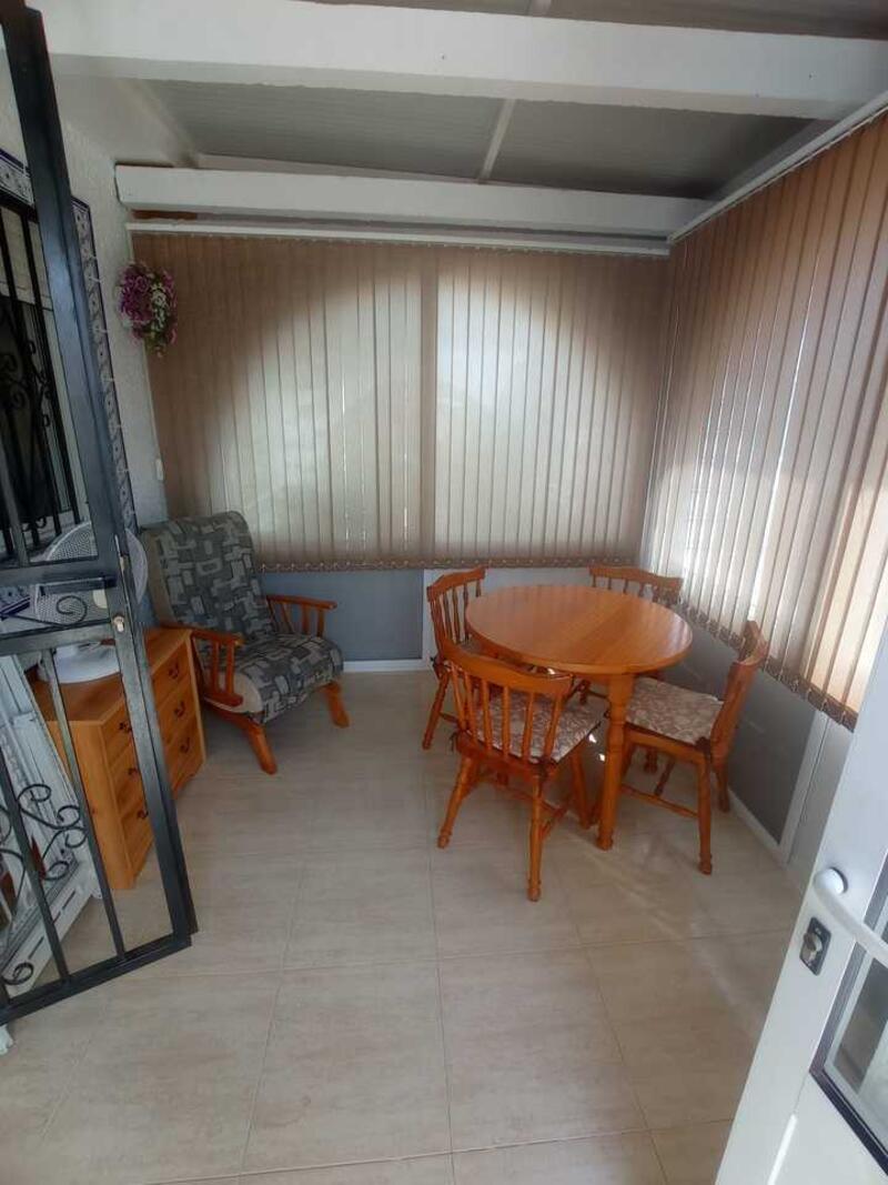 2 Cuarto Villa en venta