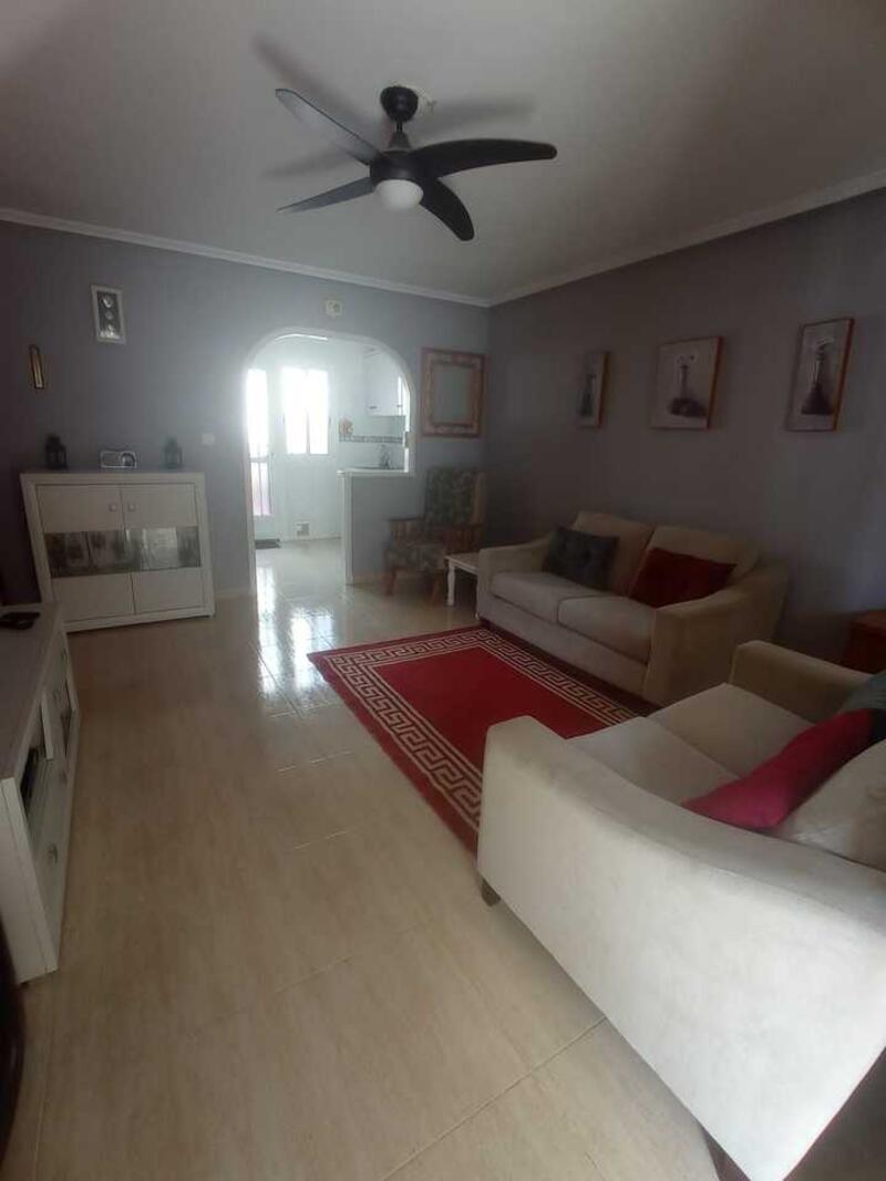 2 Cuarto Villa en venta