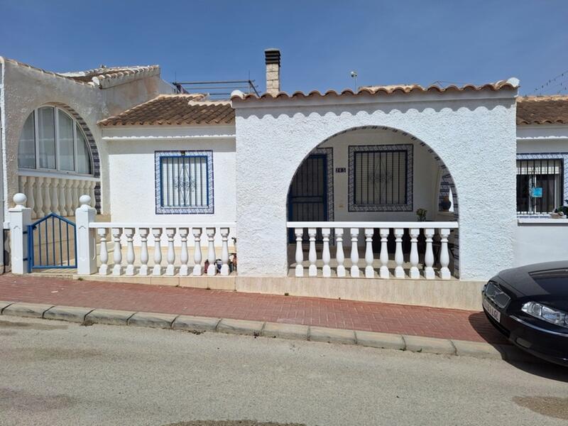 Villa en venta en Camposol, Murcia