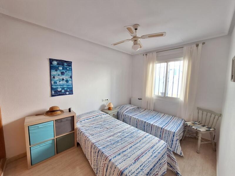 2 Cuarto Villa en venta