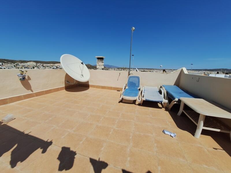 2 Cuarto Villa en venta