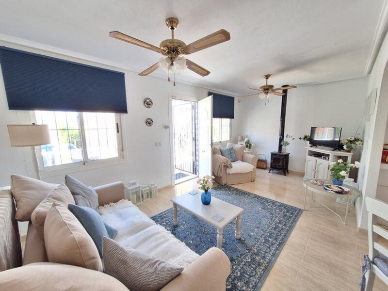 2 Cuarto Villa en venta