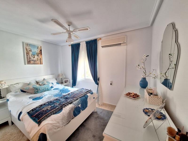 2 Cuarto Villa en venta