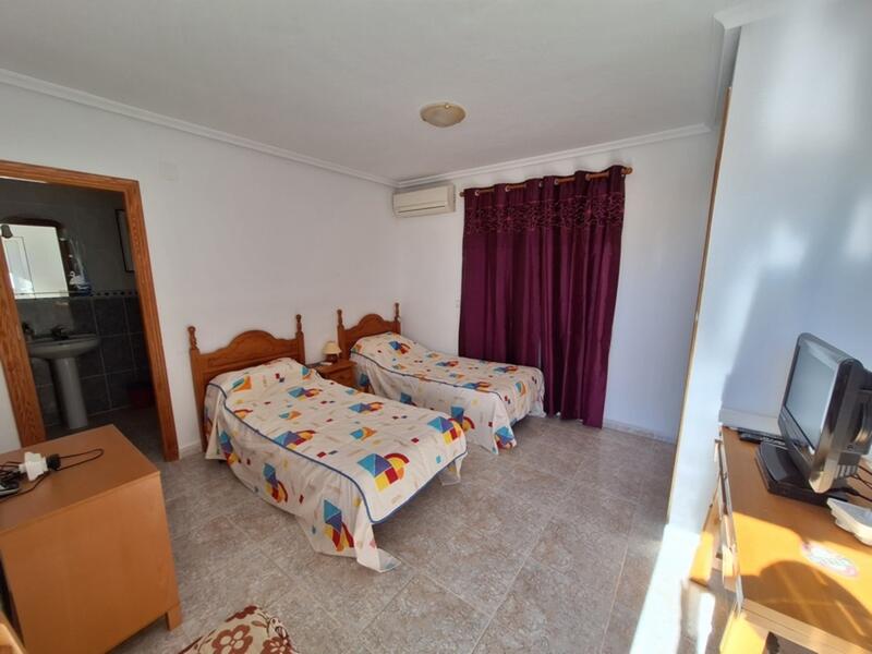 3 Cuarto Villa en venta
