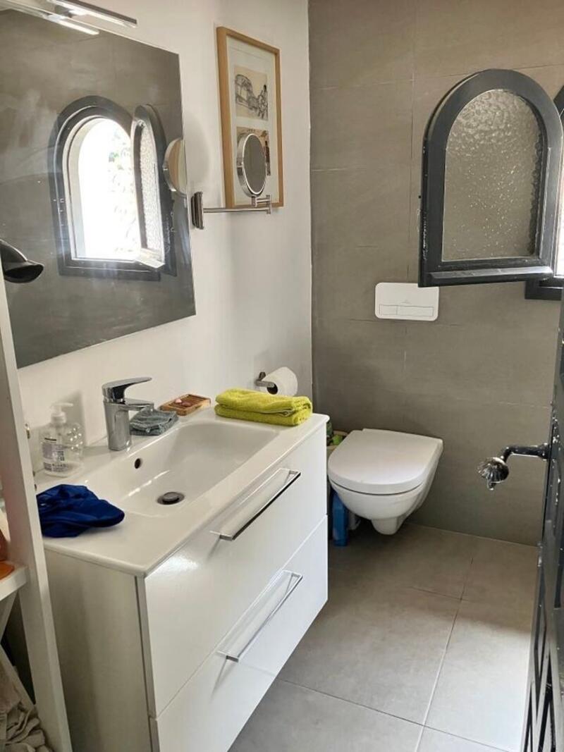 4 Cuarto Villa en venta