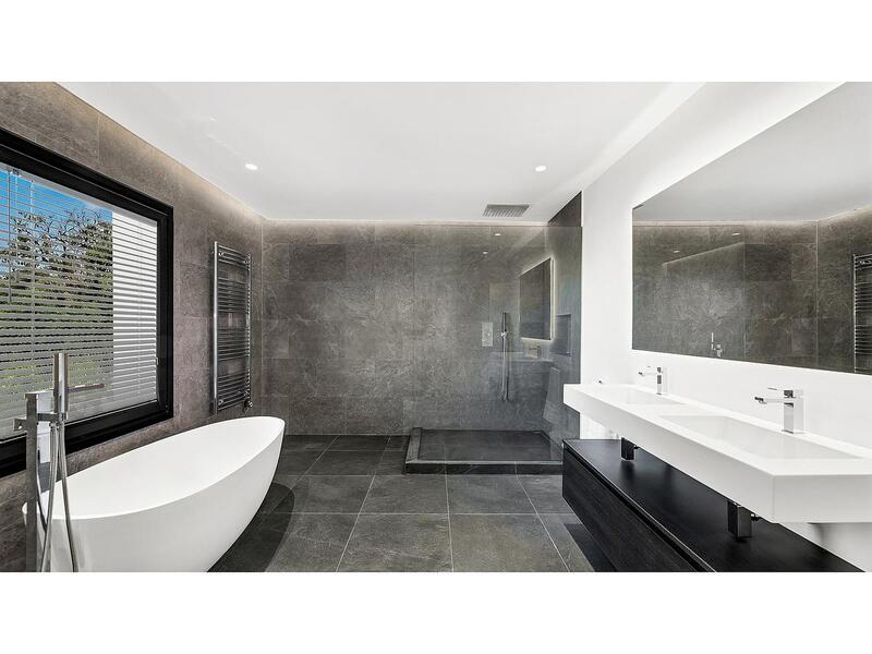 5 спальная комната вилла продается