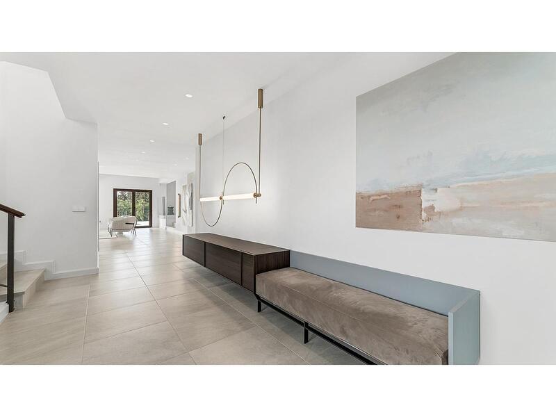 5 спальная комната вилла продается