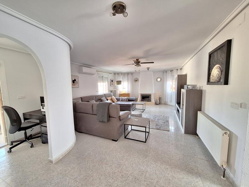 4 bedroom Villa for sale