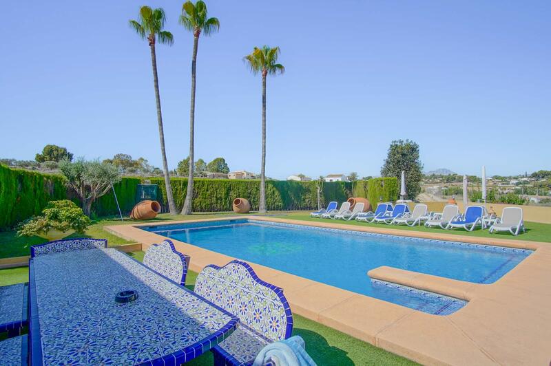 8 bedroom Villa for sale