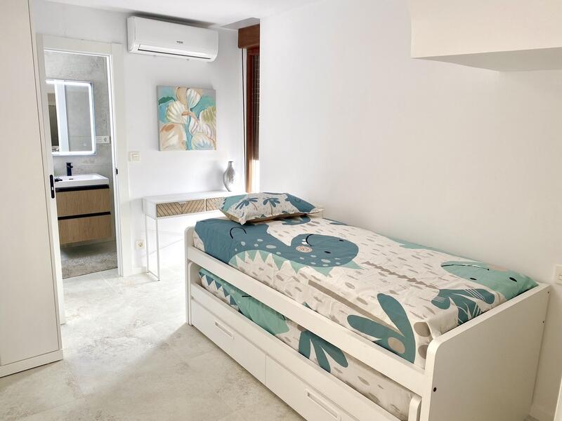 3 Cuarto Adosado en venta