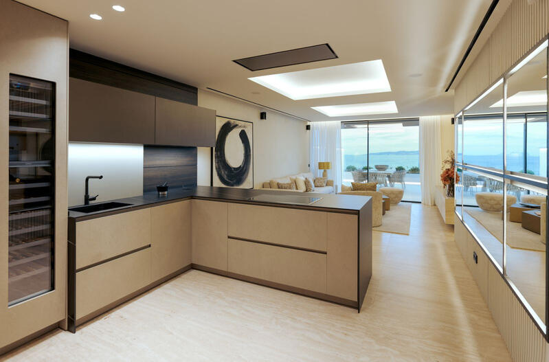 4 bedroom Apartment for sale