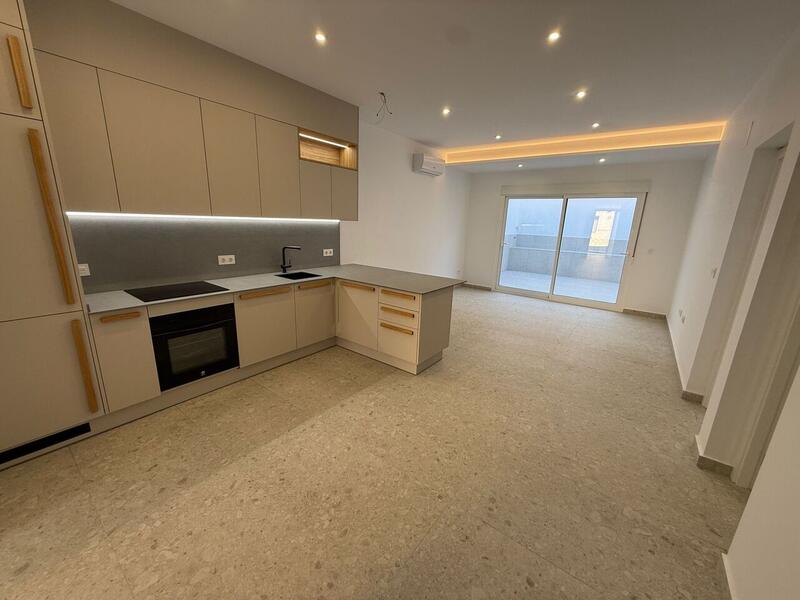 2 Schlafzimmer Stadthaus zu verkaufen