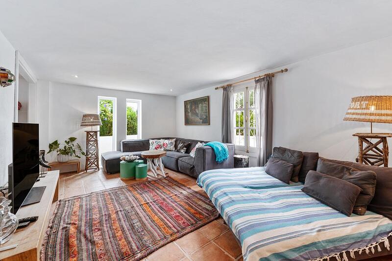 7 bedroom Villa for sale