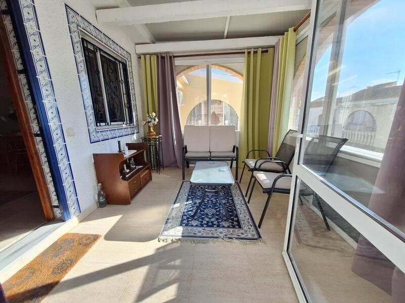 2 Cuarto Villa en venta