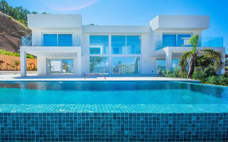 4 slaapkamer Villa Te koop