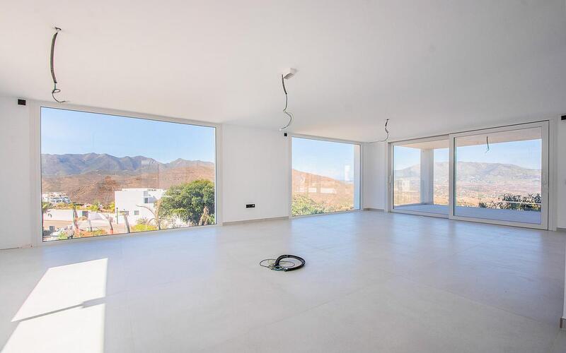 4 slaapkamer Villa Te koop