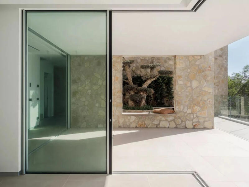 5 bedroom Villa for sale