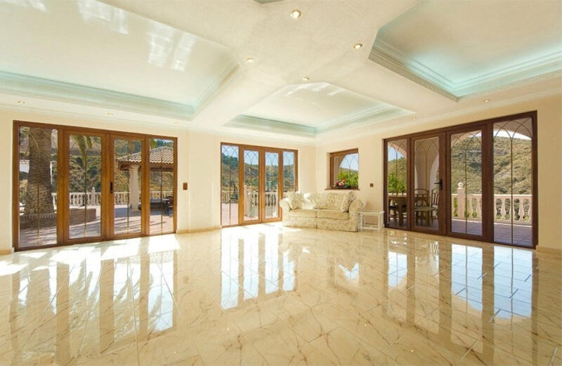 10 Schlafzimmer Villa zu verkaufen