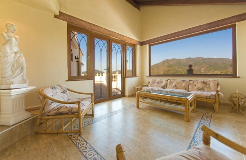 10 Schlafzimmer Villa zu verkaufen