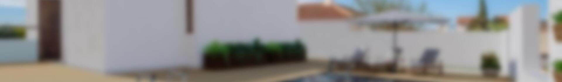 5 bedroom Townhouse for sale