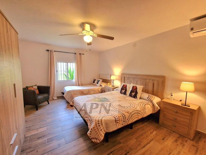 4 slaapkamer Landhuis Te koop