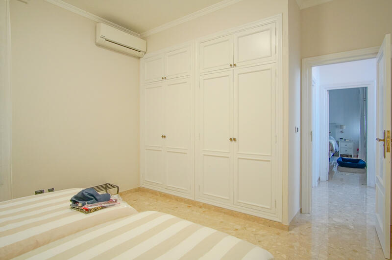 6 bedroom Villa for sale 6 bedroom Villa for sale