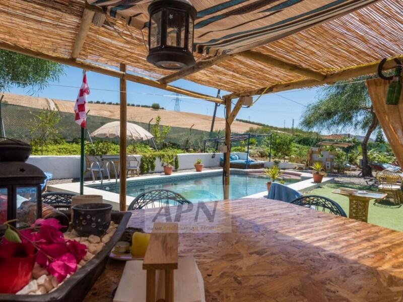 9 bedroom Country House for sale