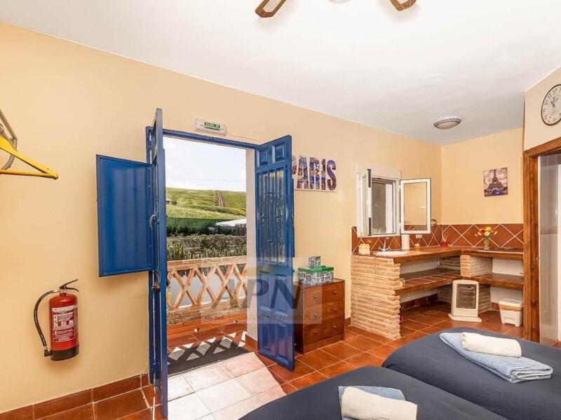 9 bedroom Country House for sale