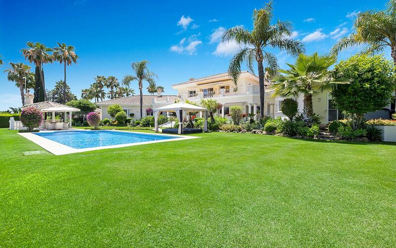 6 bedroom Villa for sale