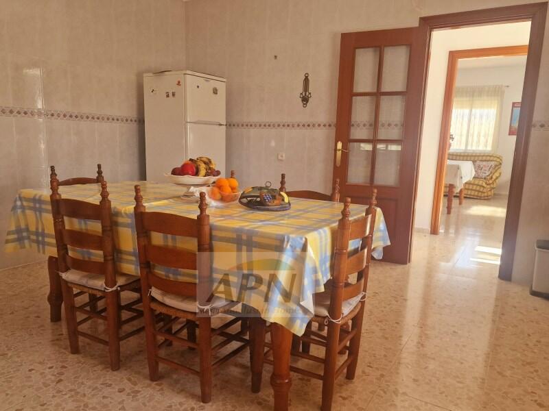 3 bedroom Country House for sale