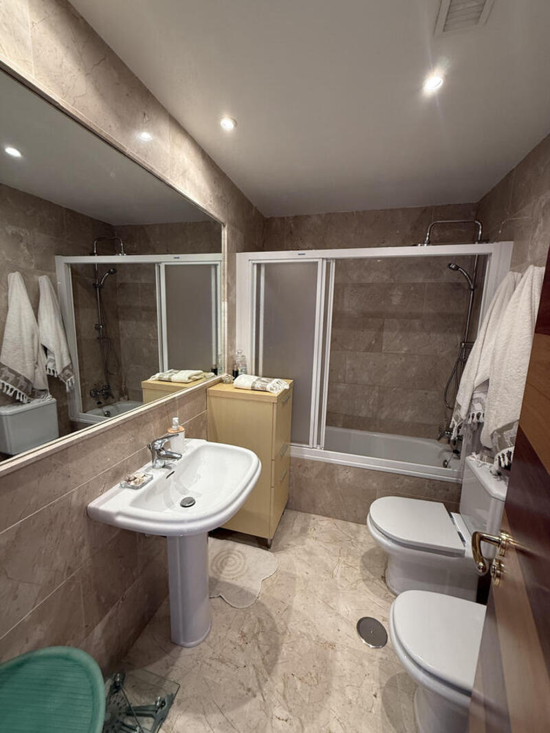 3 bedroom Townhouse for sale