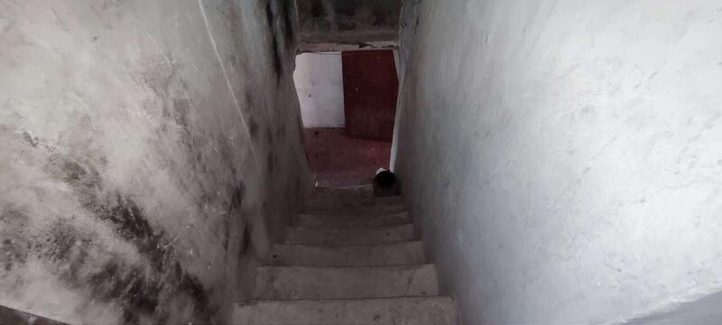 4 bedroom Townhouse for sale