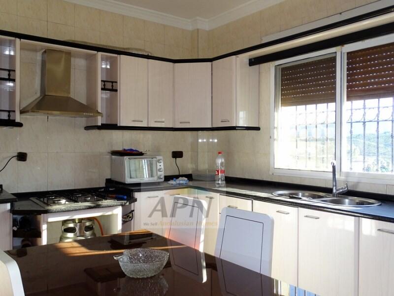 4 soveværelse Landsted til salg