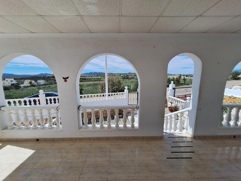 2 Cuarto Villa en venta