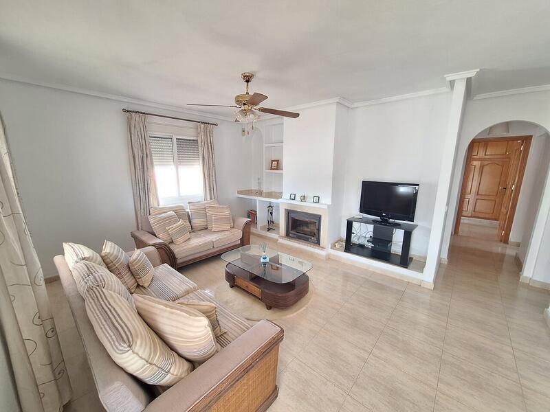 2 Cuarto Villa en venta