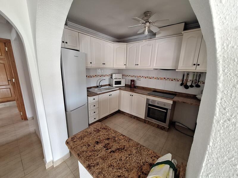 2 Cuarto Villa en venta