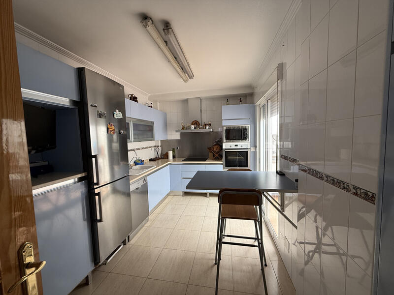 3 bedroom Townhouse for sale