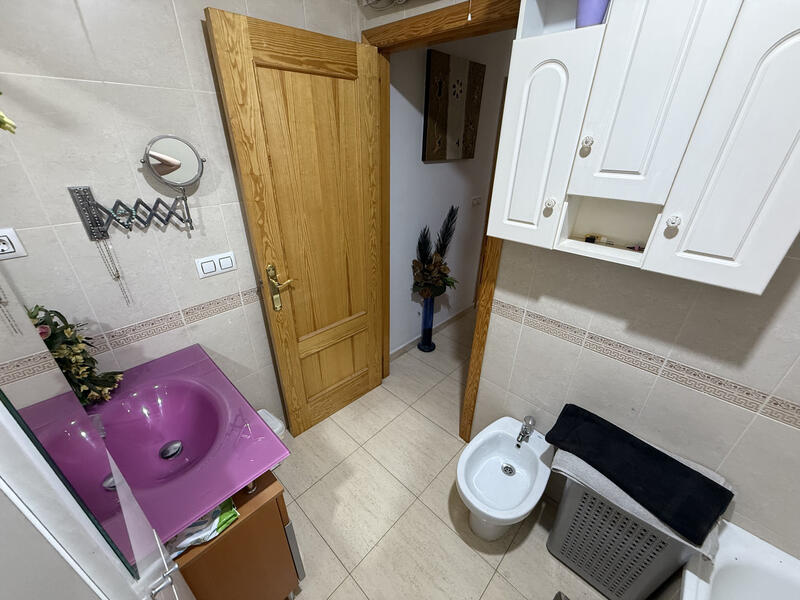 3 bedroom Townhouse for sale