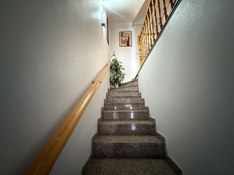 3 bedroom Townhouse for sale