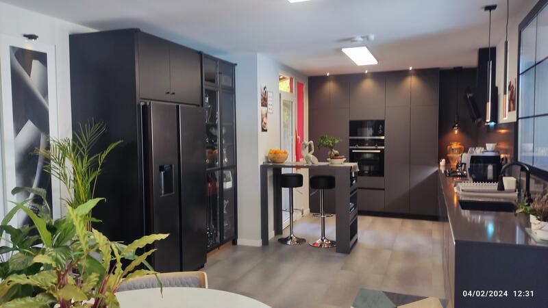 8 bedroom Country House for sale